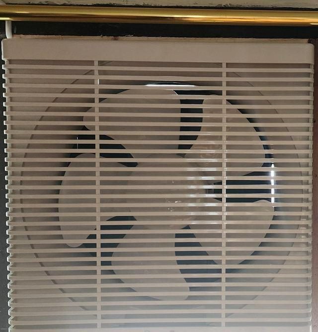 Exhaust fan installed in the classroom